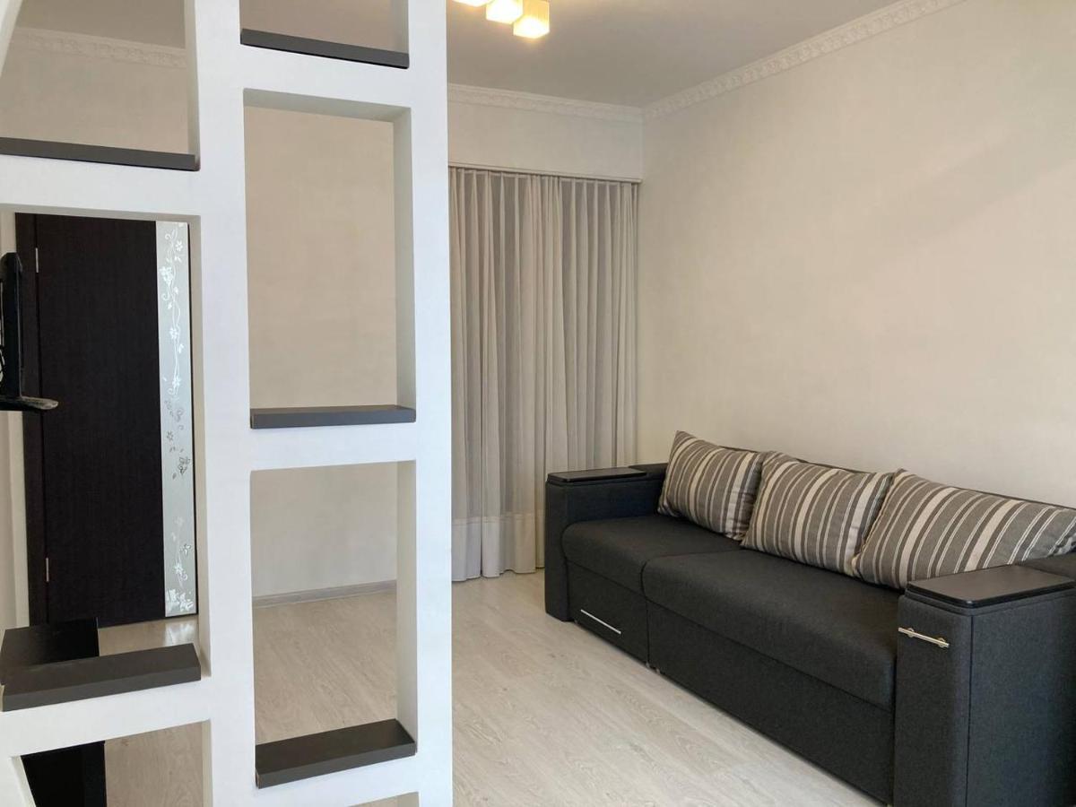 New Cosy Apartment Lviv Luaran gambar